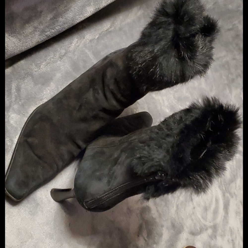 Lord & Taylor Heels boots